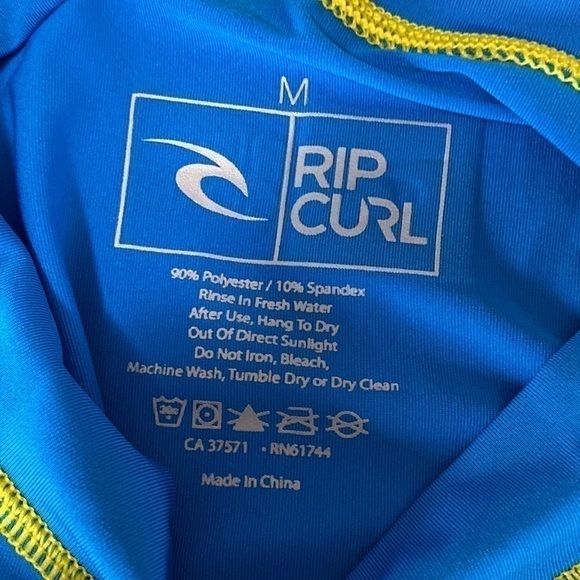 Rip Curl Kids Rash guard Wave Long Sleeve UV Swim Beach Surfing Tee Sz M - Picture 9 of 10